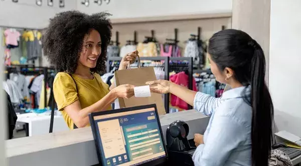 ¿Cómo se está implantando y cómo es el funcionamiento del Bizum en los comercios?
