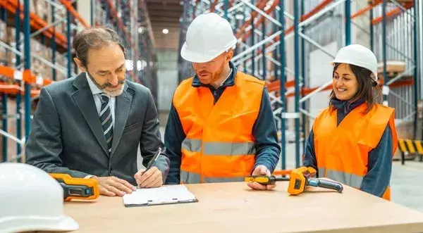 Guía para autónomos y pymes sobre los tipos de contratos mercantiles