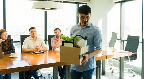 ¿Se puede pagar más por un despido improcedente? El Supremo aclara las reglas para las empresas