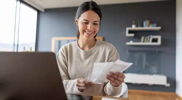 Qué es la devolución del IVA mensual y requisitos para solicitarla