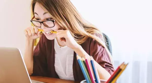 ¿Puedo crear una empresa en España si soy estudiante extranjero?