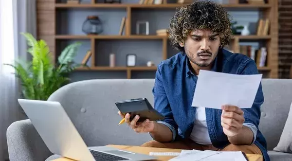 El 63% de los españoles desconoce que existe una ley que les permite cancelar sus deudas