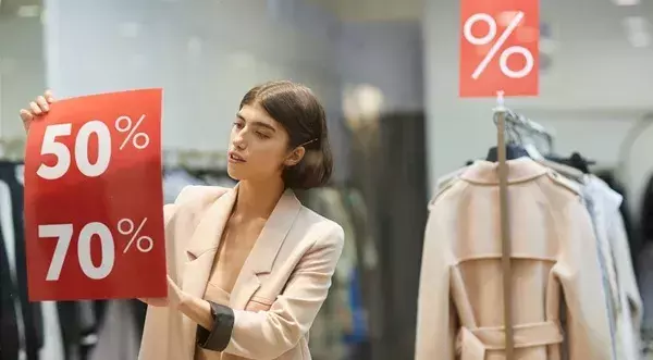 Guia completa sobre las rebajas en España con reglas, garantía y derechos del consumidor