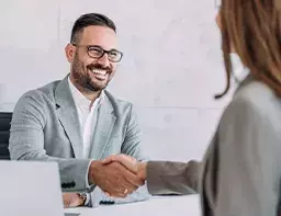 Envíanos tu CV