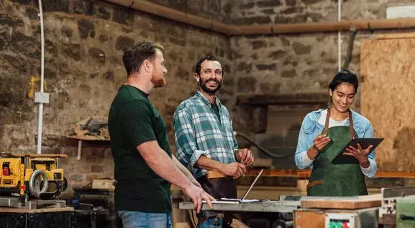 Requisitos y cómo solicitar la ayuda para emprender en los pueblos con el Ticket Rural