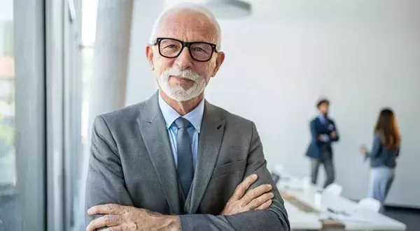 Titulares reales y acta de titularidad real de una empresa