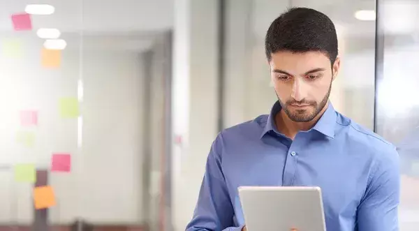 Qué hacer si un trabajador roba información de tu empresa