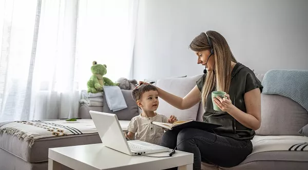 Conciliación familiar: trabajar si mi hijo tiene Covid o su clase está confinada