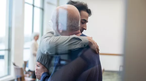 Donar bienes en vida: ¿Qué es y cómo funciona?