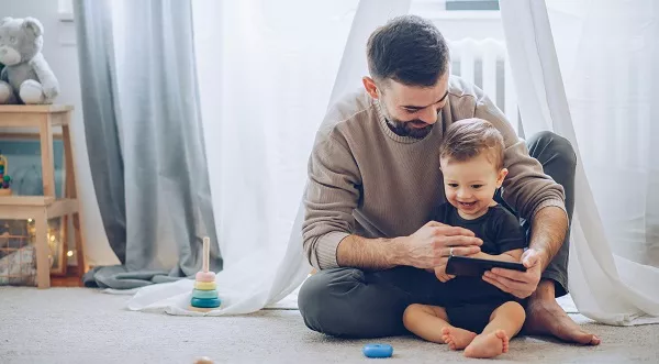 Como padre separado o divorciado, ¿qué puedo hacer si no puedo pagar la pensión de alimentos debido a la crisis de la COVID-19?