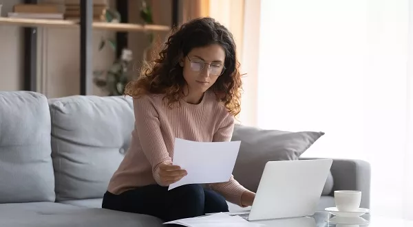 ¿Te han cambiado de compañía de luz sin tu conocimiento? Cómo reclamar y consejos para evitarlo