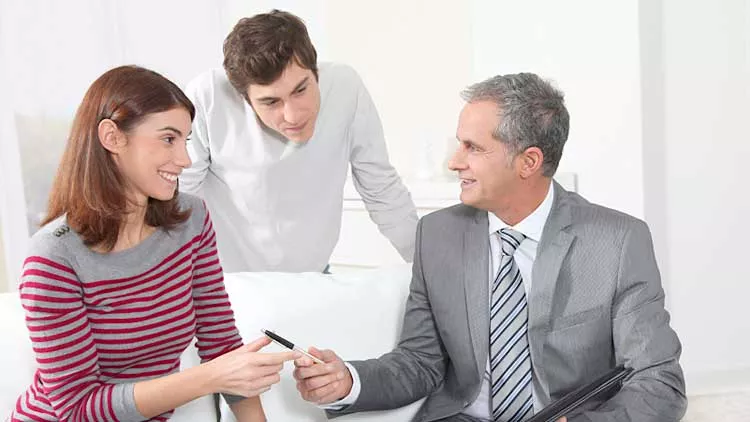¿Qué plazo tengo para reclamar los desperfectos de la vivienda comprada?
